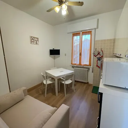 Incantevole Bilocale Ristrutturato Vicino Al Mare Apartmán *